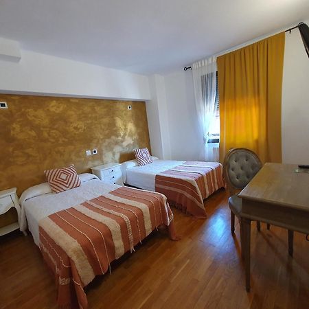 Hotel Villa De Lerma Exterior foto